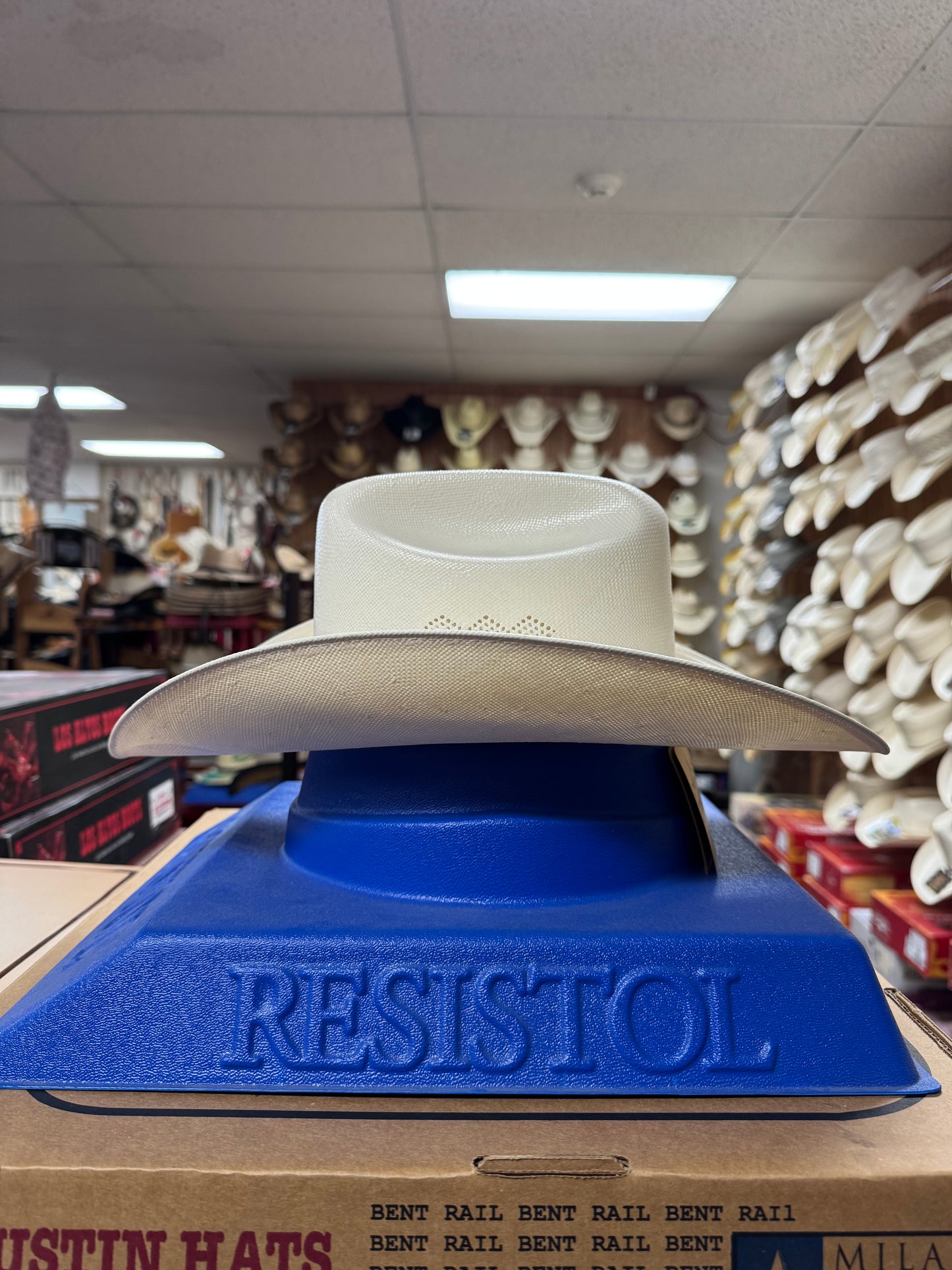 Larry Mahans 15X Sombrero